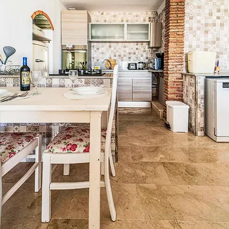 Holiday home 3 Bedroom Gorgeous In *