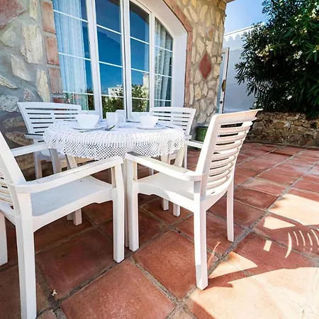 3 Bedroom Gorgeous In * Estepona